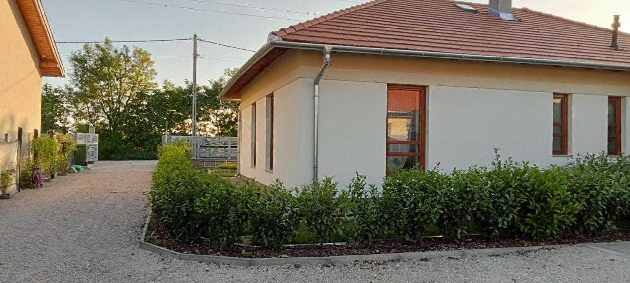 Bibic Apartman A Kapolnasnyek 외부 사진