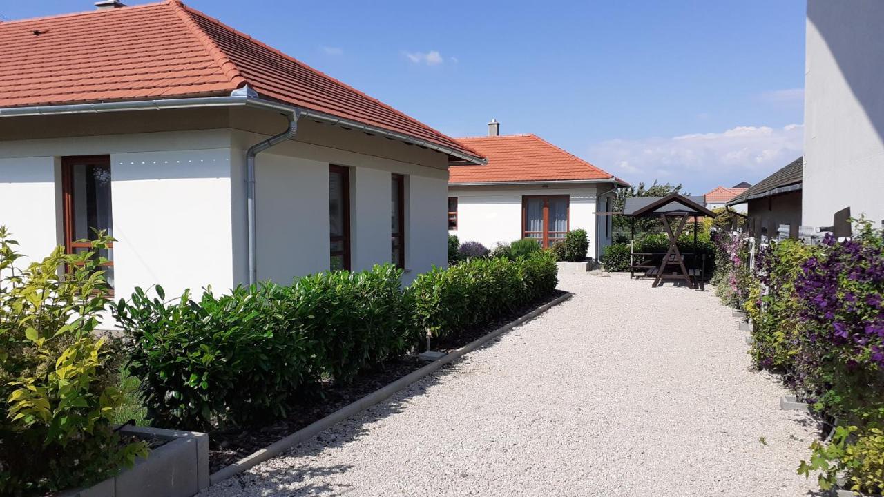Bibic Apartman A Kapolnasnyek 외부 사진