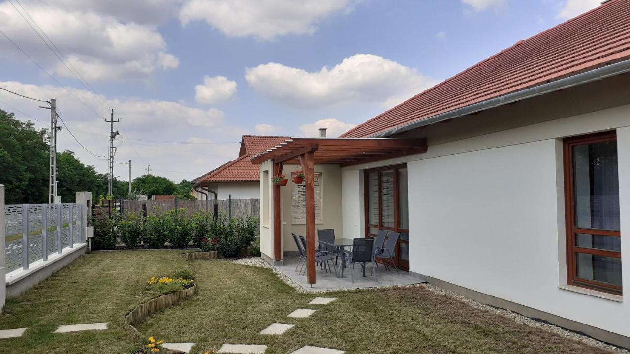 Bibic Apartman A Kapolnasnyek 외부 사진